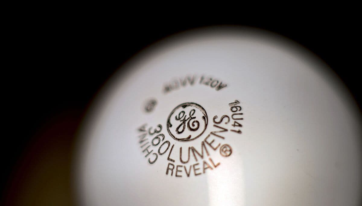 Stock Movers: GE, RTX, UNH (Podcast)