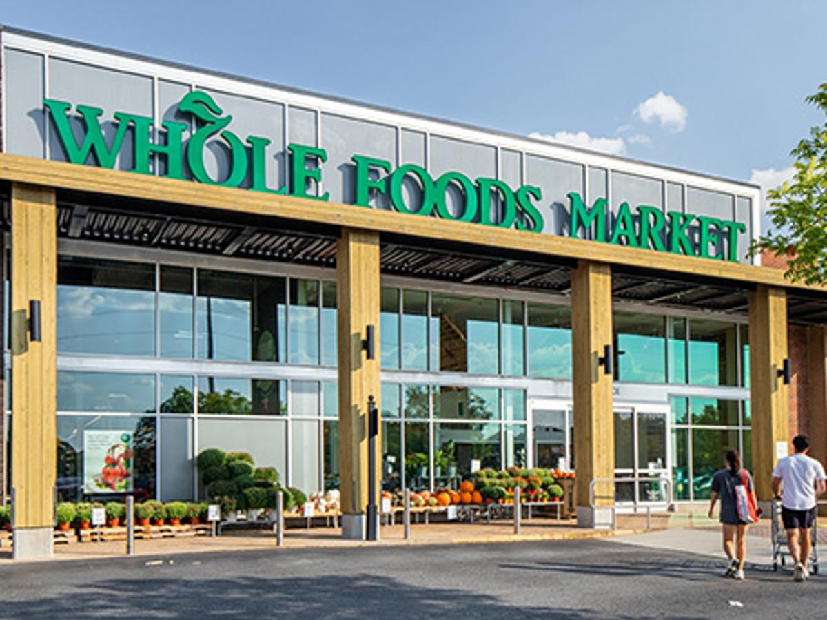 JLL Negotiates Sale of Whole Foods Market-Anchored Shopping Center in Metro Atlanta