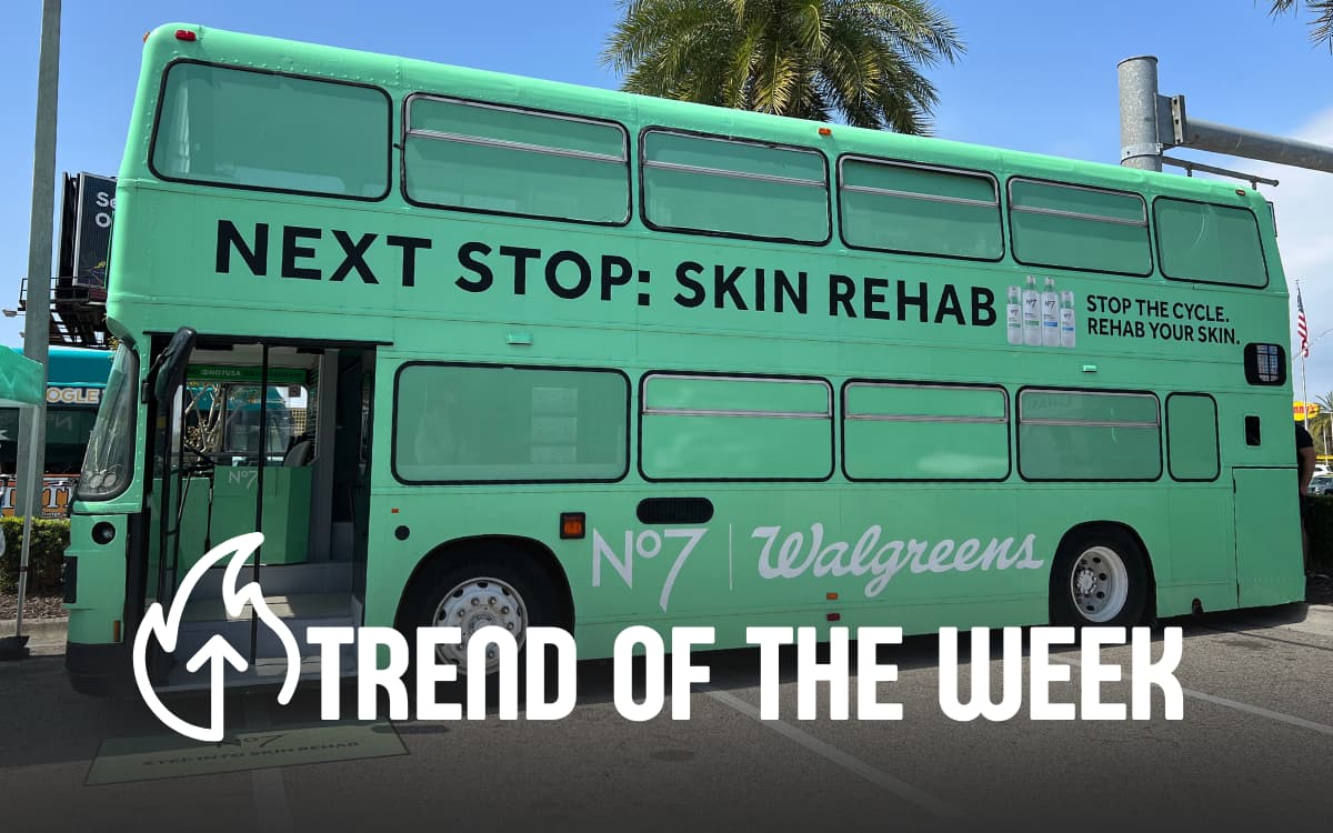 Experiential Marketing Trend of the Week: Double-Decker Buses