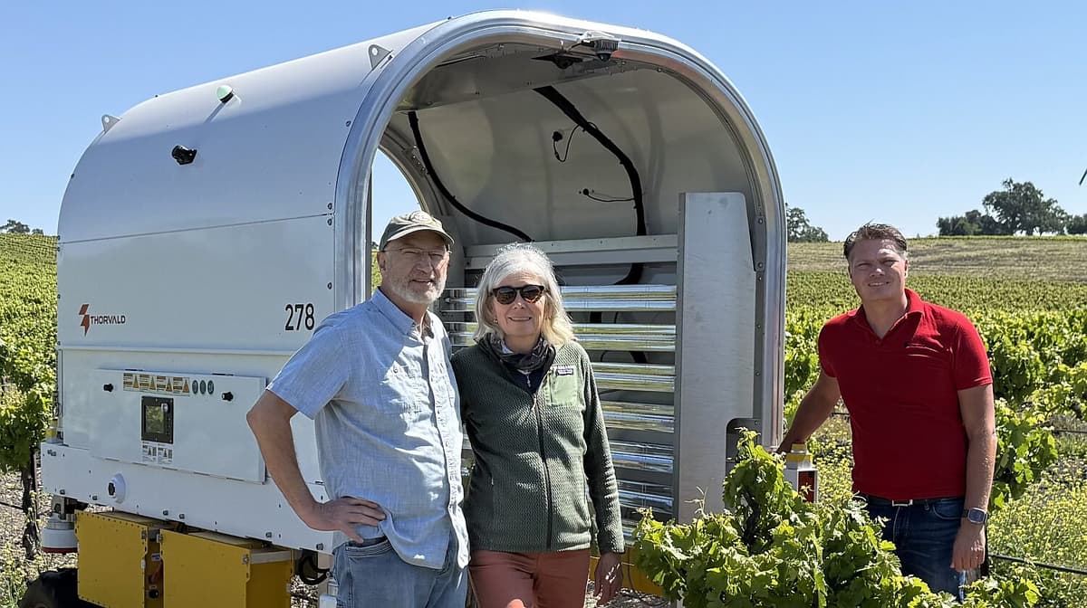 Castoro Cellars Deploys Saga Robotics’ UV-C Bots Across 600 Organic Acres