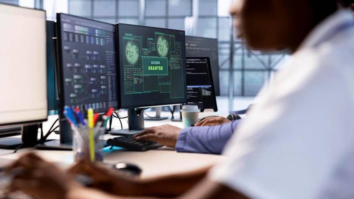 KnowBe4 Report Reveals U.S. Public Sector Faces Unrelenting Cyber Threats