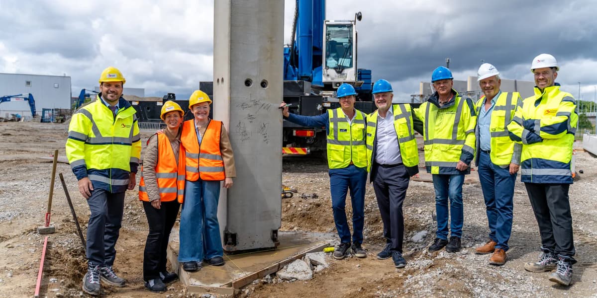 First Pillar Ceremony for a New Logistics Facility in Brussels Airport’s Cargo Zone