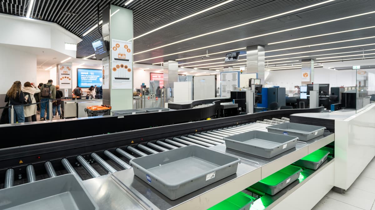 Budapest Airport Introduces New Security Screening System