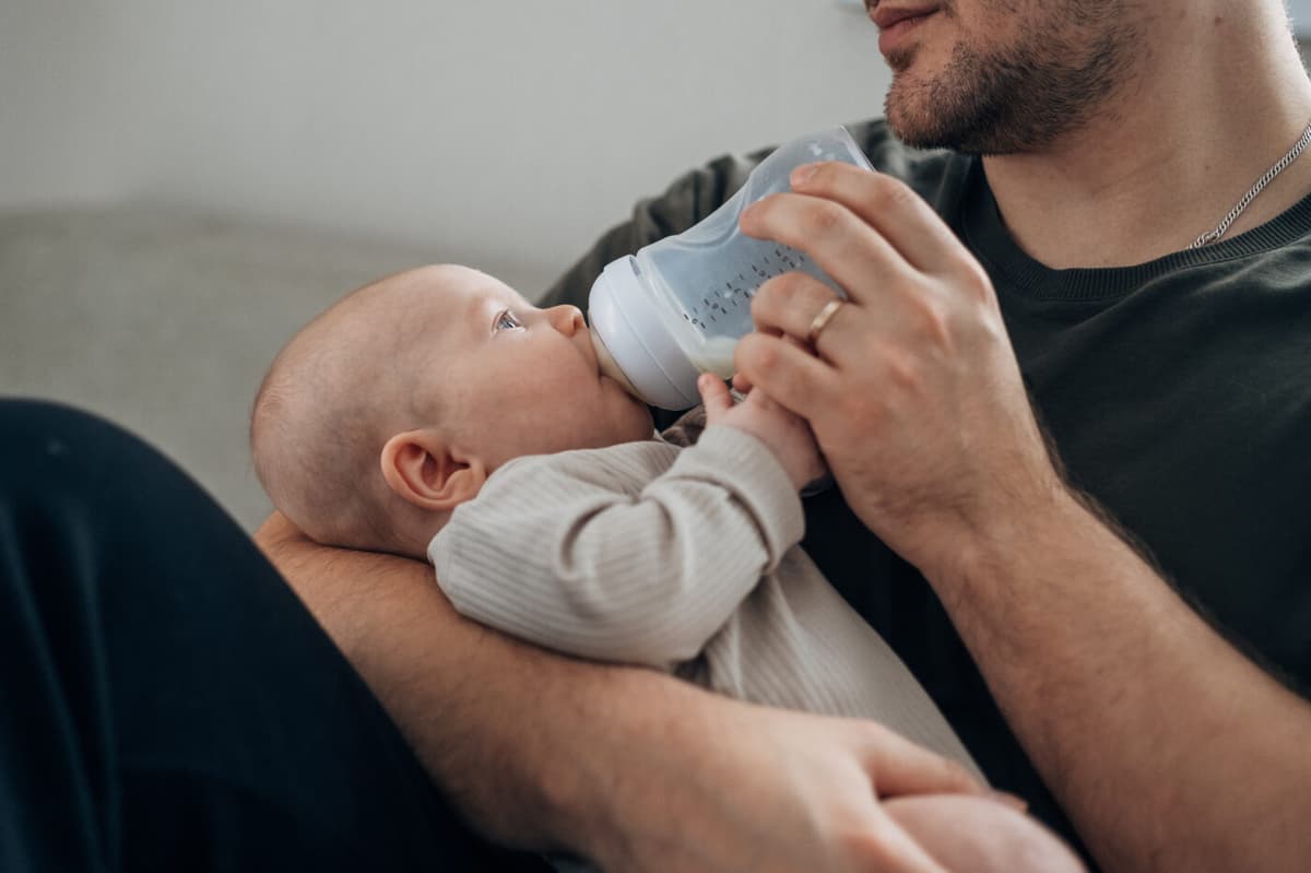 How to Stop Newborn Hiccups (and Why They Happen So Much)