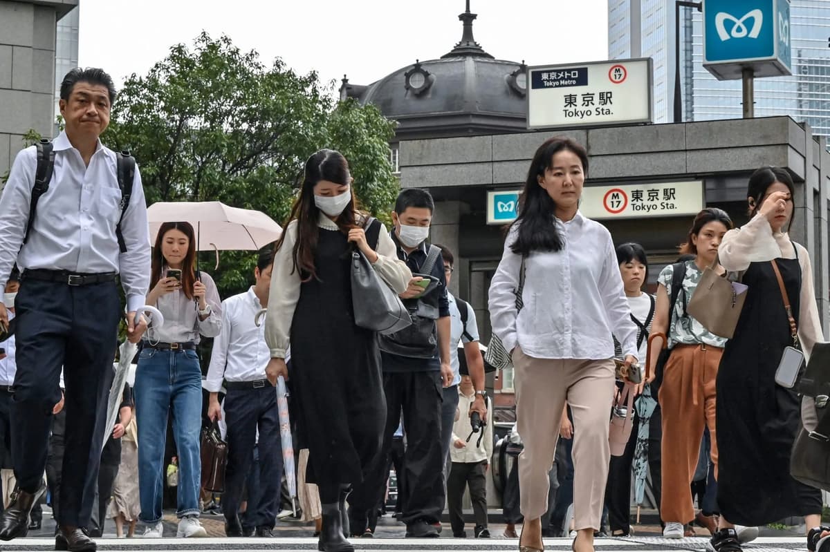 Tokyo Ditches Dress Codes, Tells Workers To Wear Shorts As Energy Crisis Hits Offices