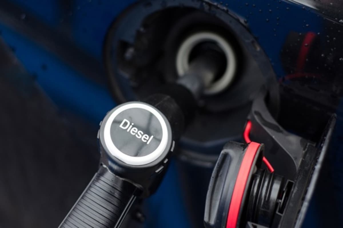 Used EV Sales Surge as Fuel Prices Rise, Says Indicata
