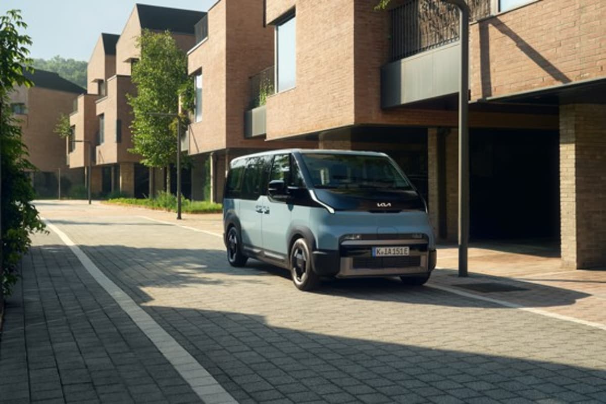 Kia Expands PV5 Cargo Range with New Compact Variant