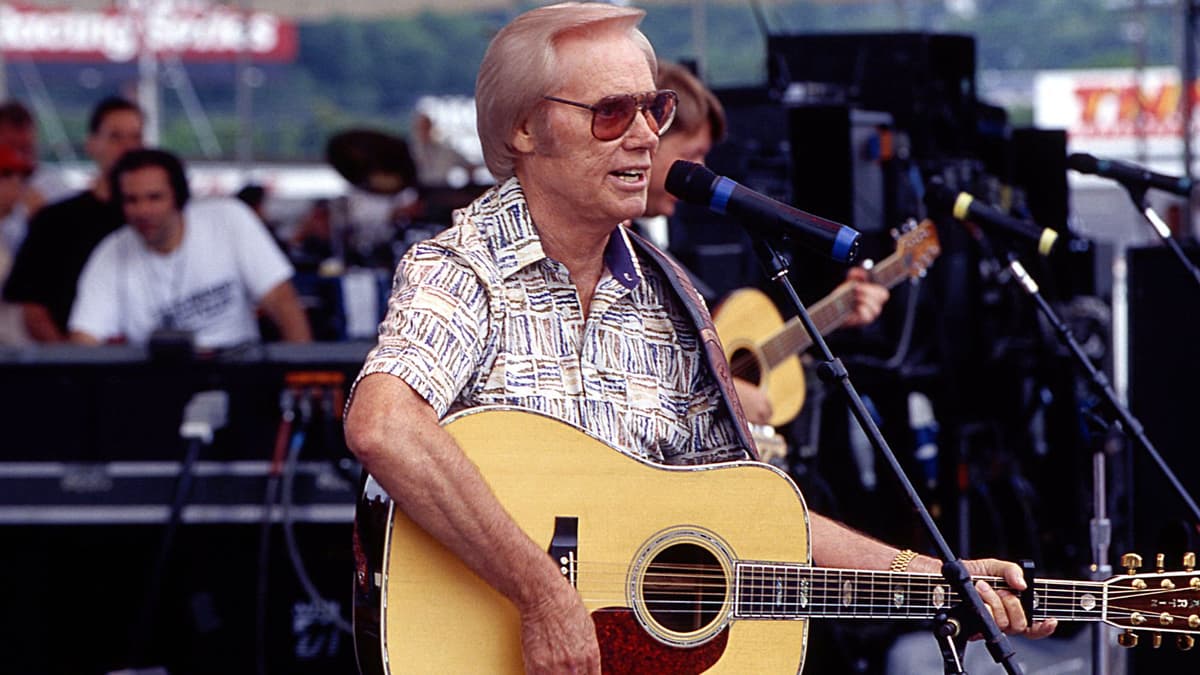 On This Day in 2013, We Bid Farewell to “The Rolls-Royce of Country Music” And Legendary Voice Keith Richards Called...