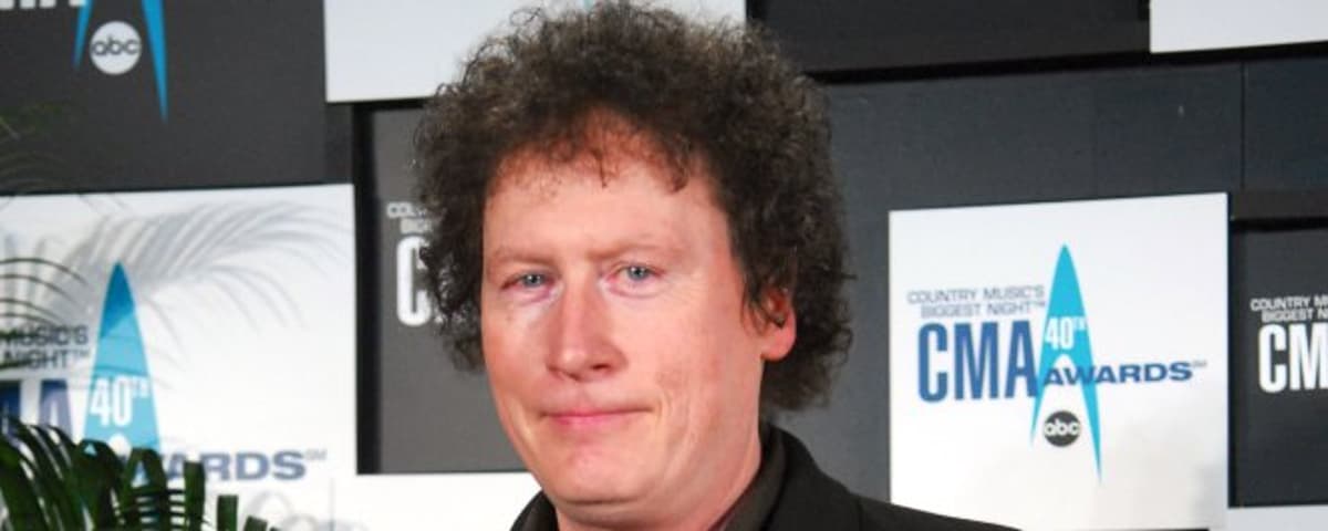 8 Years Ago, We Said Goodbye to the Grammy-Winning Guitarist and Son of a Bluegrass Legend Who Worked With Dolly...