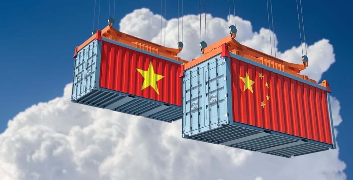 Chinese Apparel Exports to US Plunge 53 per Cent in Q1