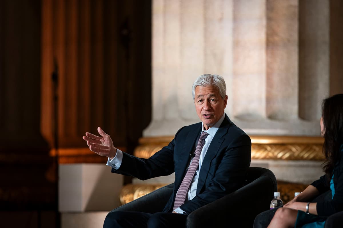 JPMorgan's Profit Dips as It Preps for Apple Card Portfolio