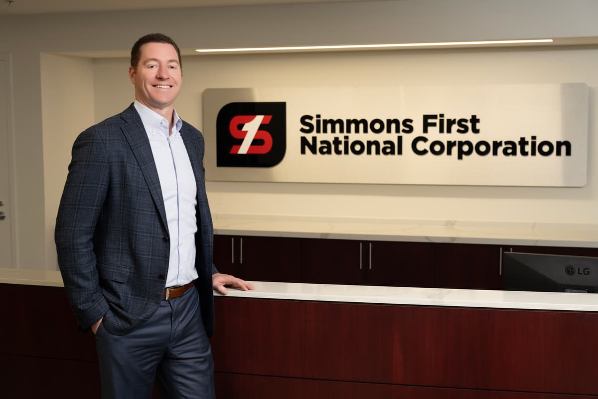 Simmons Bank Hires New Leaders to Boost Organic Growth