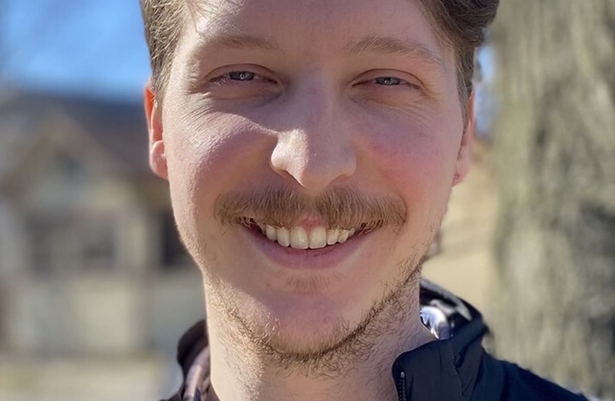 How AI Struggles at Pricing High-Yield Bonds