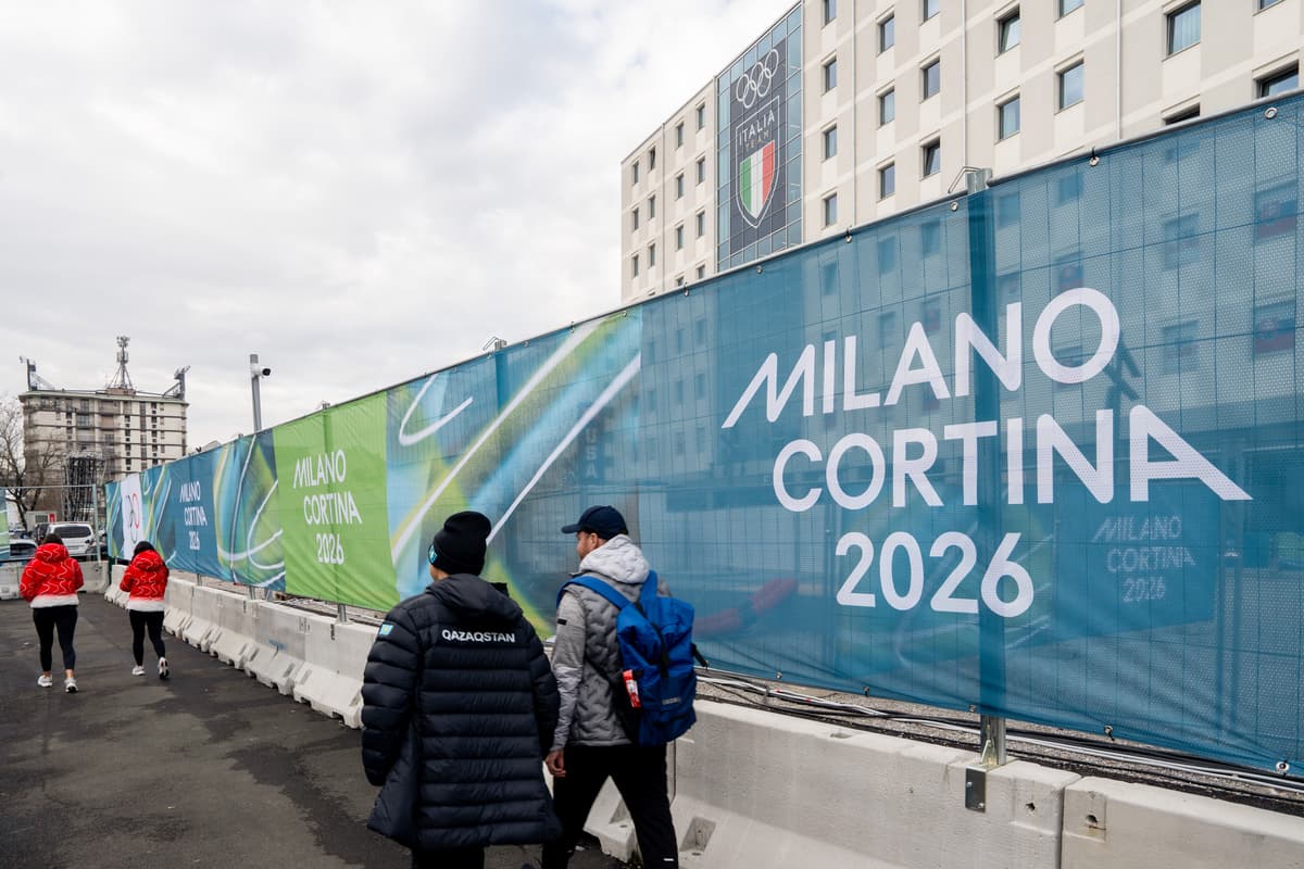Olympics Boost Spending in Italy; UK Banks Push Visa, Mastercard Rival