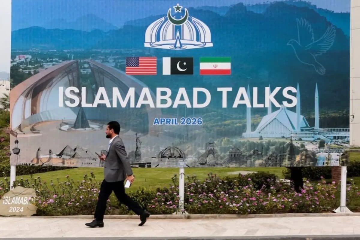 Iran Diplomat Leaves Islamabad, Trump Cancels US Delegation Trip