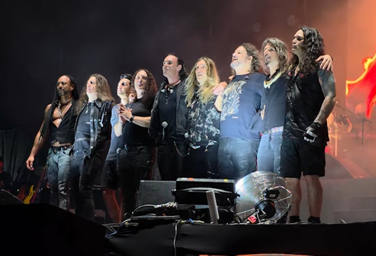 See Video Of ANGRA's Reunion With KIKO LOUREIRO, EDU FALASCHI And AQUILES PRIESTER At 2026 BANGERS OPEN AIR