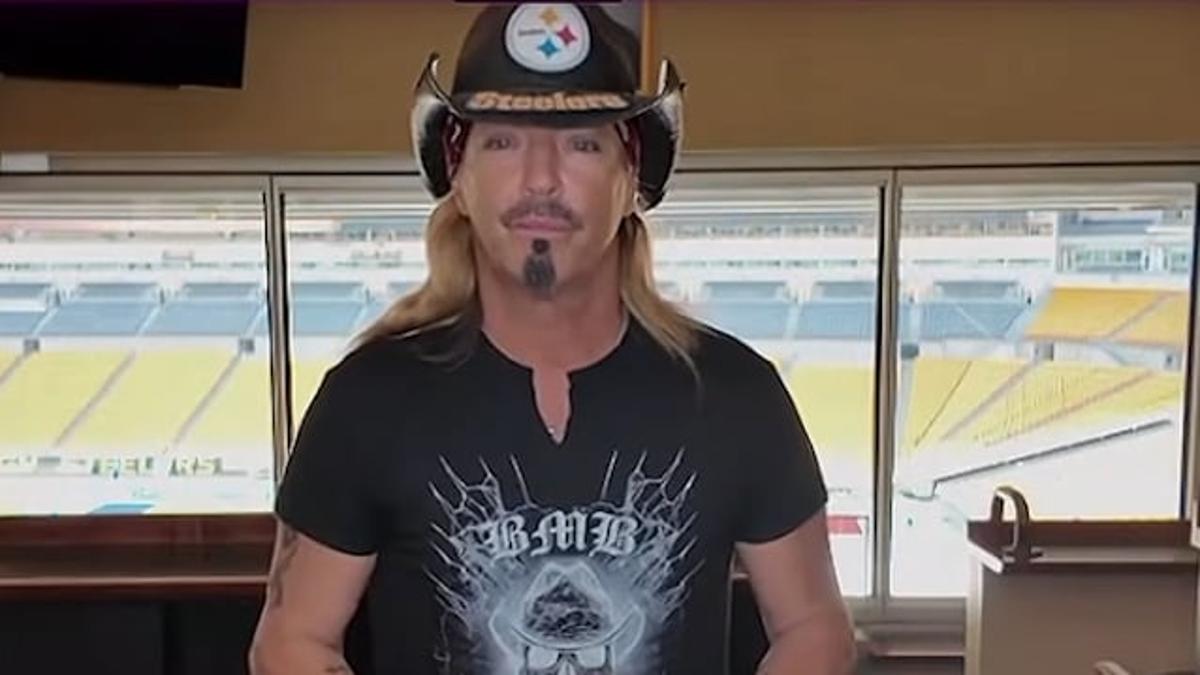 BRET MICHAELS: 'I Hope To God' POISON Can Embark On The 'Most Incredible' Tour 'In The Next Year Or Two'