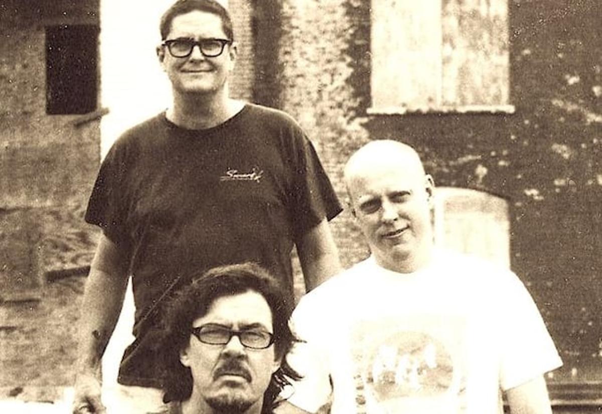 BUTTHOLE SURFERS Release Music Video For 'Imbuya' From Upcoming Album 'After The Astronaut'