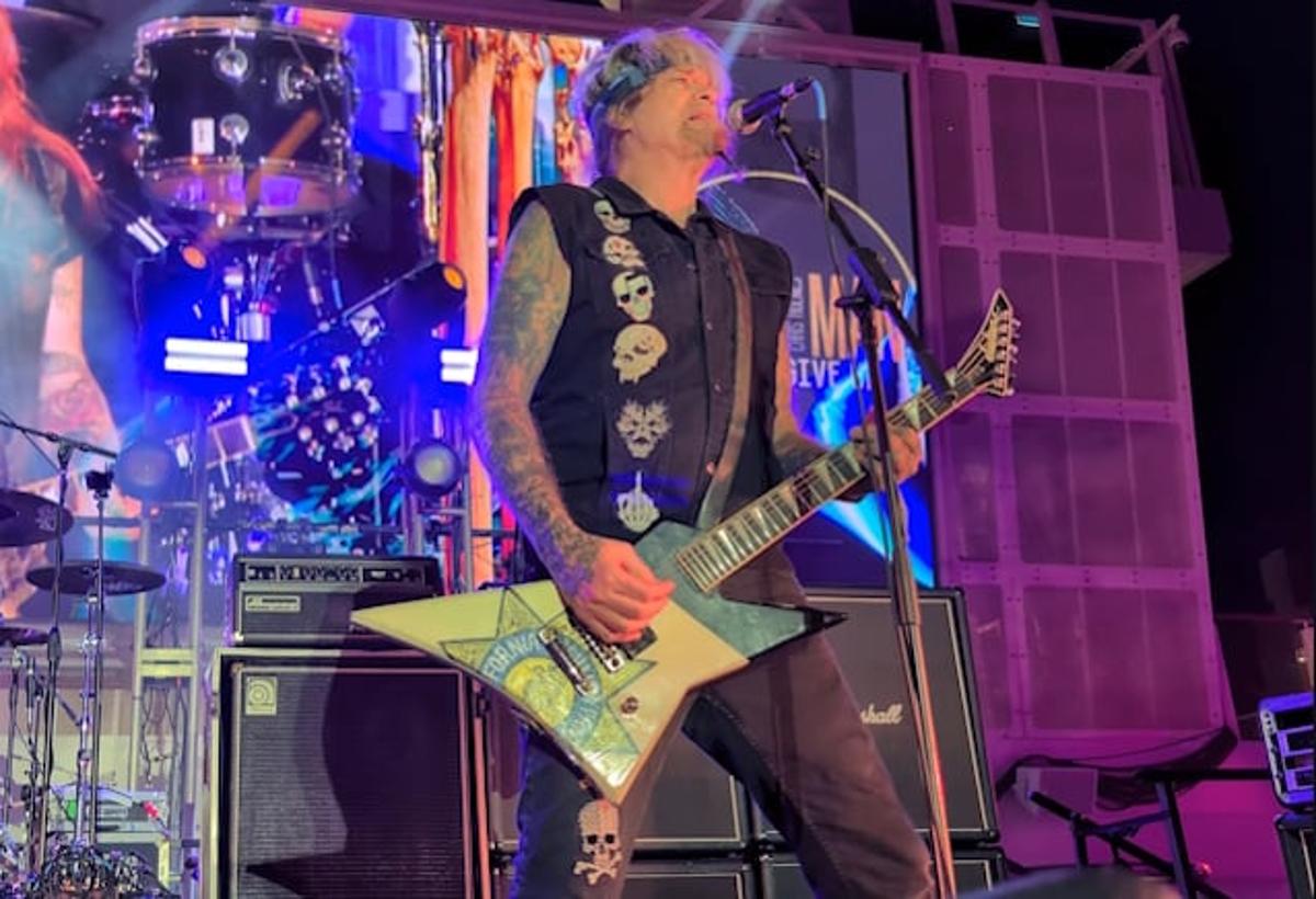 Ex-W.A.S.P. Guitarist CHRIS HOLMES's May 2026 Tour Was Canceled Due To 'A Minor Prostate Issue'