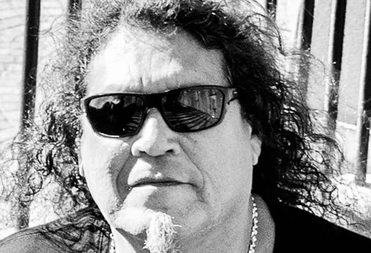 TESTAMENT's CHUCK BILLY Explains Why Now Is The Right Time For Him To Release His Memoir