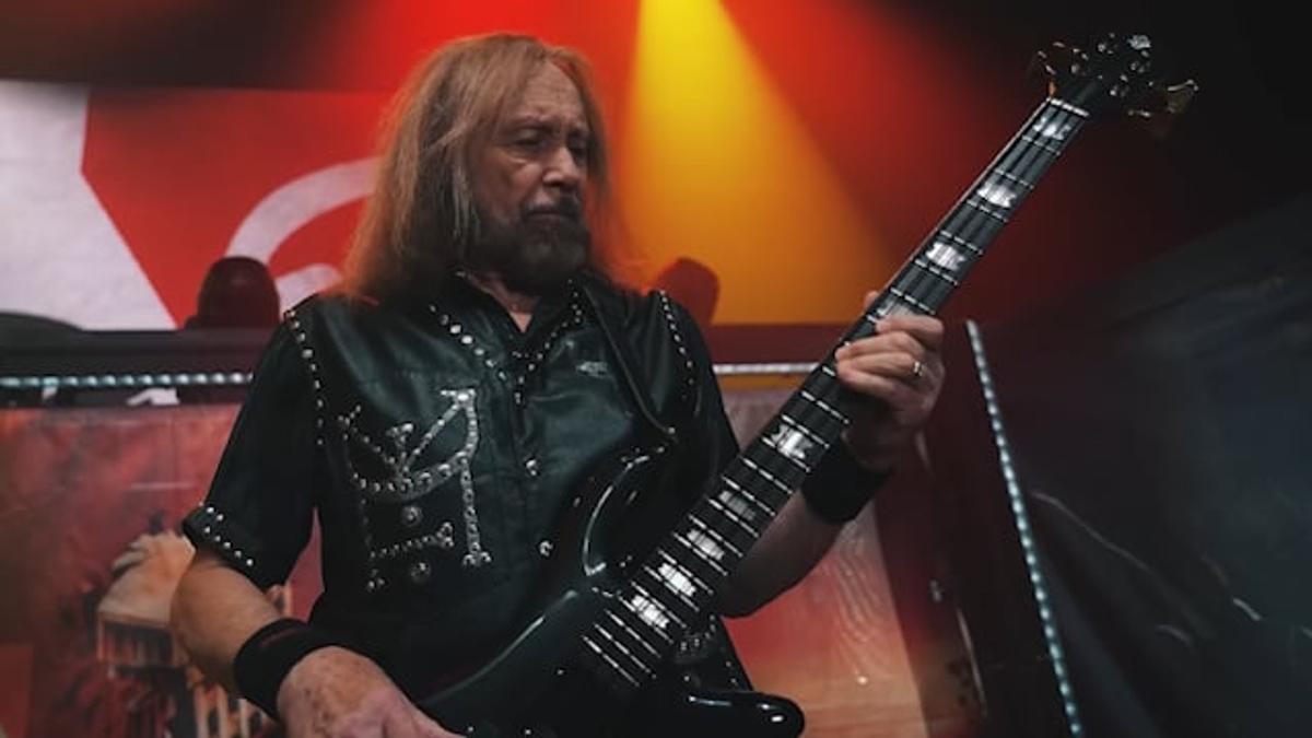 IAN HILL Says Next JUDAS PRIEST Album Is 'Shaping Up To Be A Great Classic' LP: 'A Little Bit More Traditional' Than 'Invincible Shield'