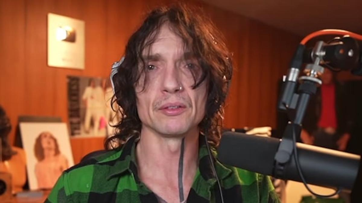 THE DARKNESS's JUSTIN HAWKINS: 'I Think An Interactive OZZY OSBOURNE A.I. Is A Bit Of Fun For Fans'