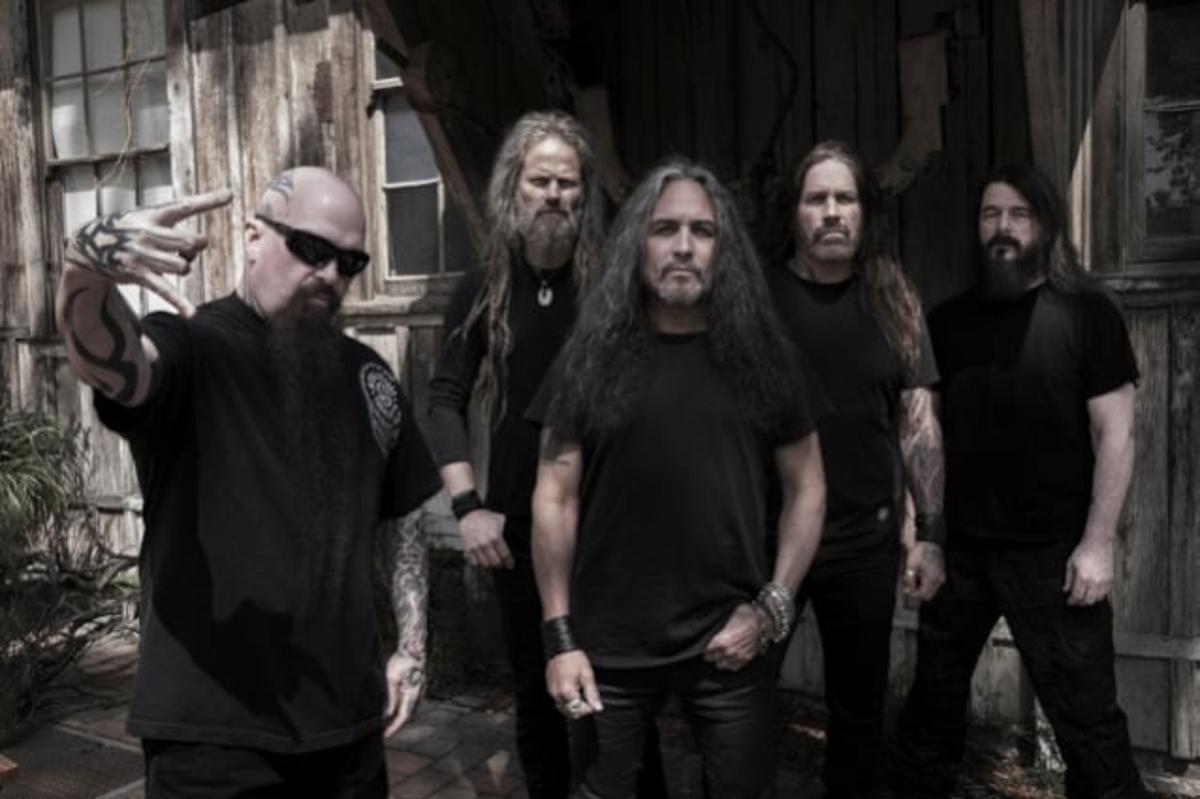 KERRY KING's 'From Hell I Rise' Deluxe Edition To Include Songs' Demo Versions With SLAYER Guitarist's 'Scratch' Lead Vocals