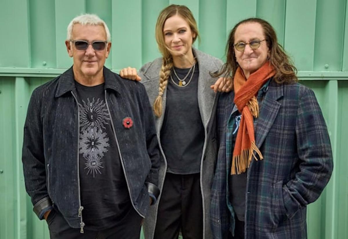 GEDDY LEE Explains Decision To Use RUSH Name For Upcoming Tour: 'What The F*** Should We Call It, IRON MAIDEN?'