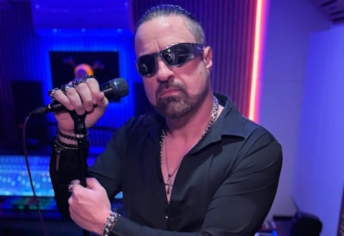 SYMPHONY X Vocalist RUSSELL ALLEN Shares Emotional New Ballad 'Love Her Like I Do (Ava's Song)' In Honor Of Autism...