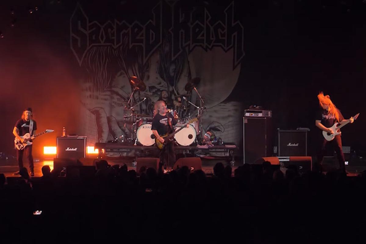 SACRED REICH Is Mixing New Album 'Into The Abyss': 'It Sounds Incredible'