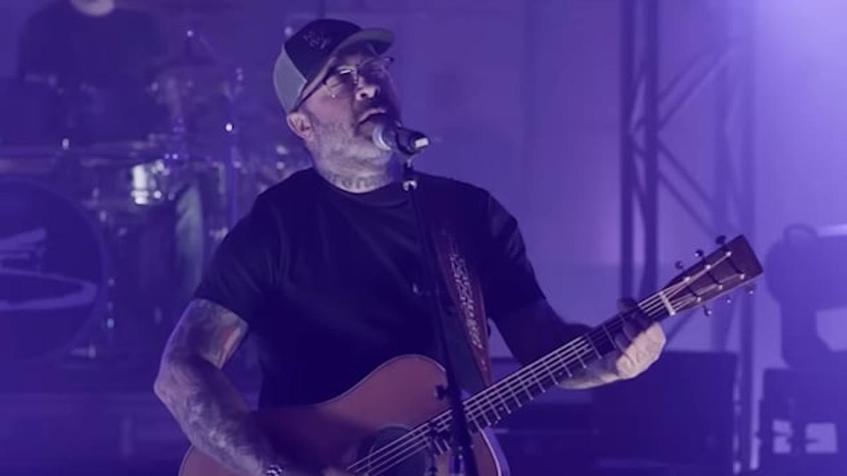 STAIND To Release 'Break The Cycle - 25th Anniversary Live' In August