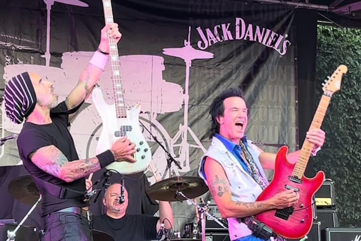 TRIXTER's Upcoming Contribution To '1970s Soft Rock Tribute' Album Will 'Blow You Away'