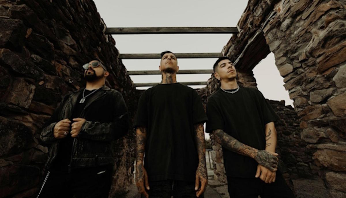 UPON A BURNING BODY Announces June 2026 U.S. Tour