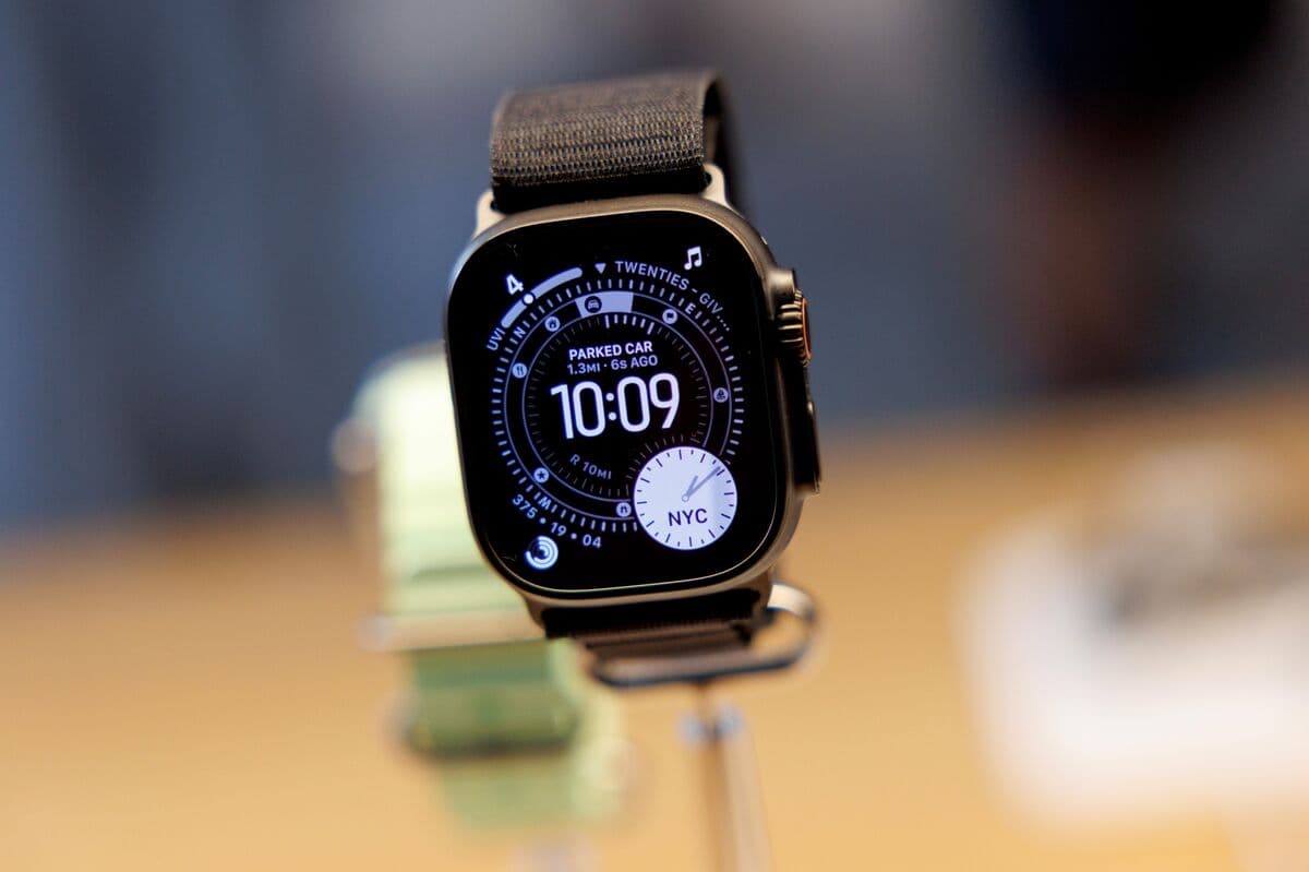 Apple’s Watch and Health Efforts Need Reboot to Rival New Wearables