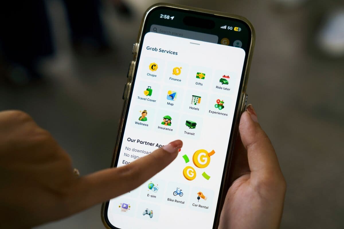 Grab to Retool in Indonesia After Abrupt Ride-Commission Cut