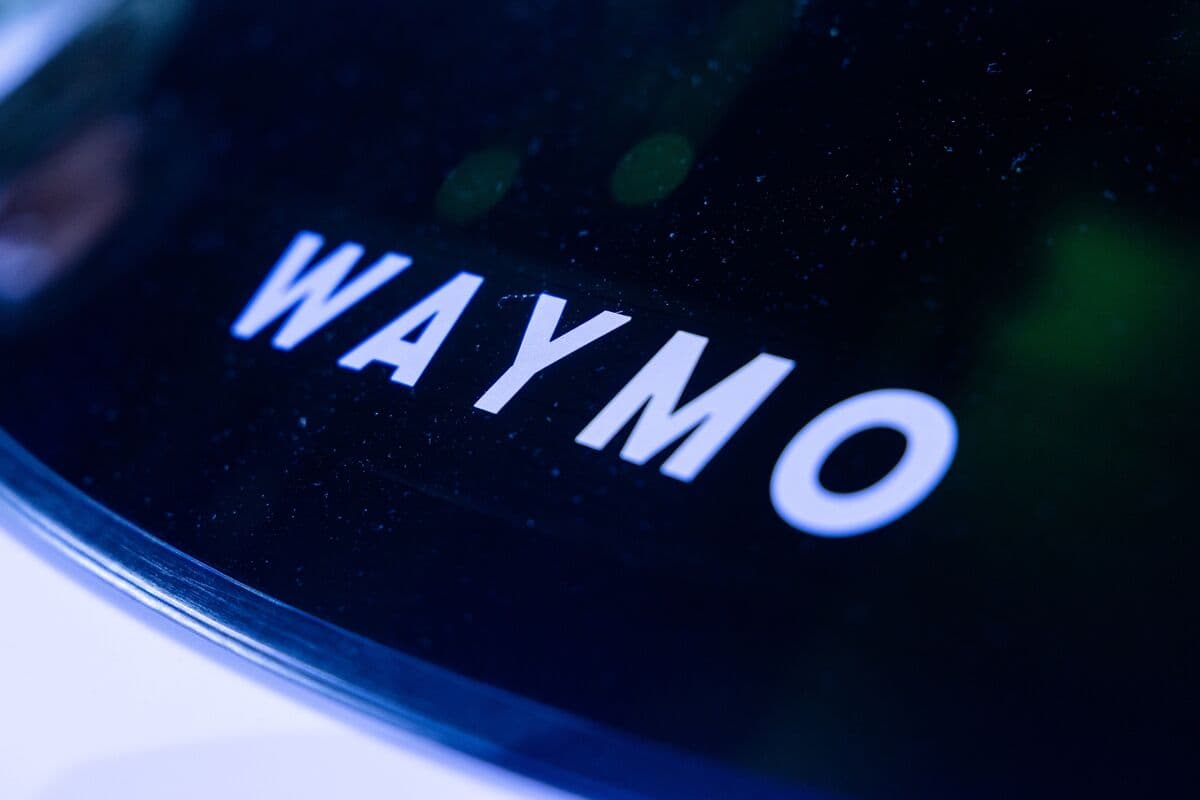 Waymo Takes Multi-City Pause on Floods, Suspends Freeway Access