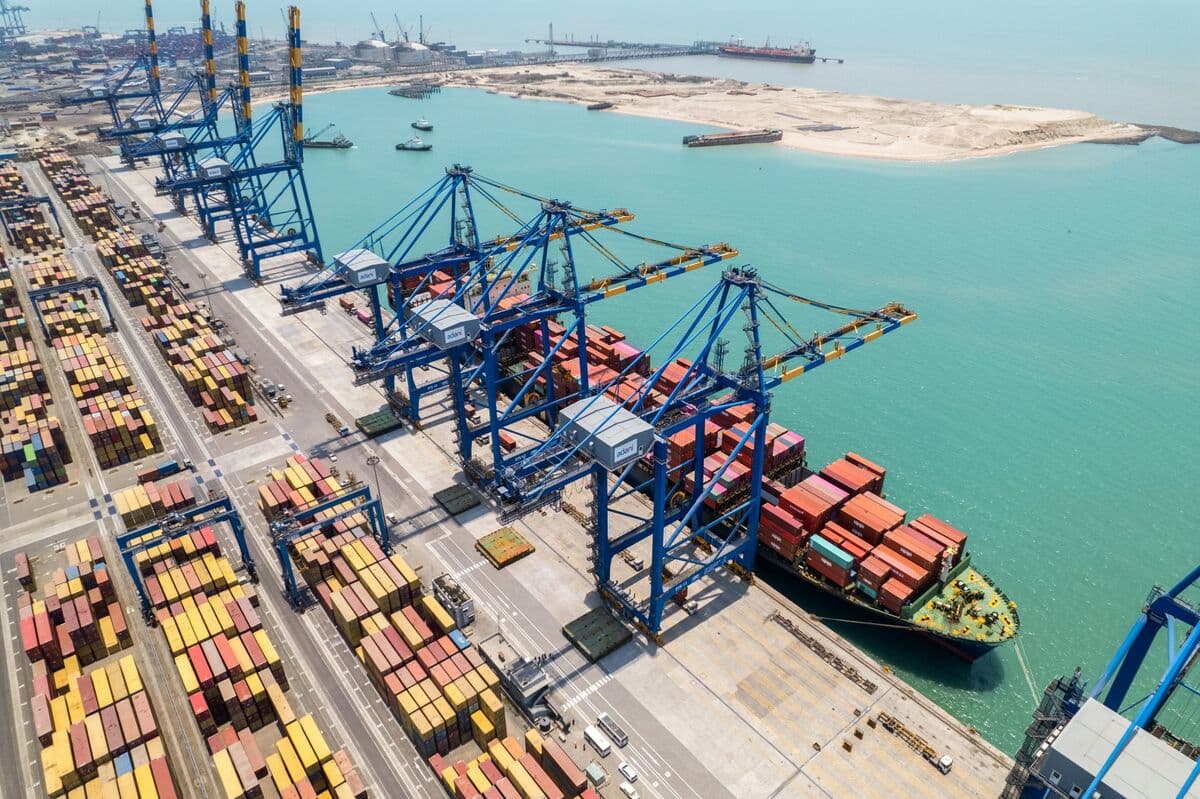 India Trade Gap Shrinks, Sees Hurdles Ease With US-Iran Deal