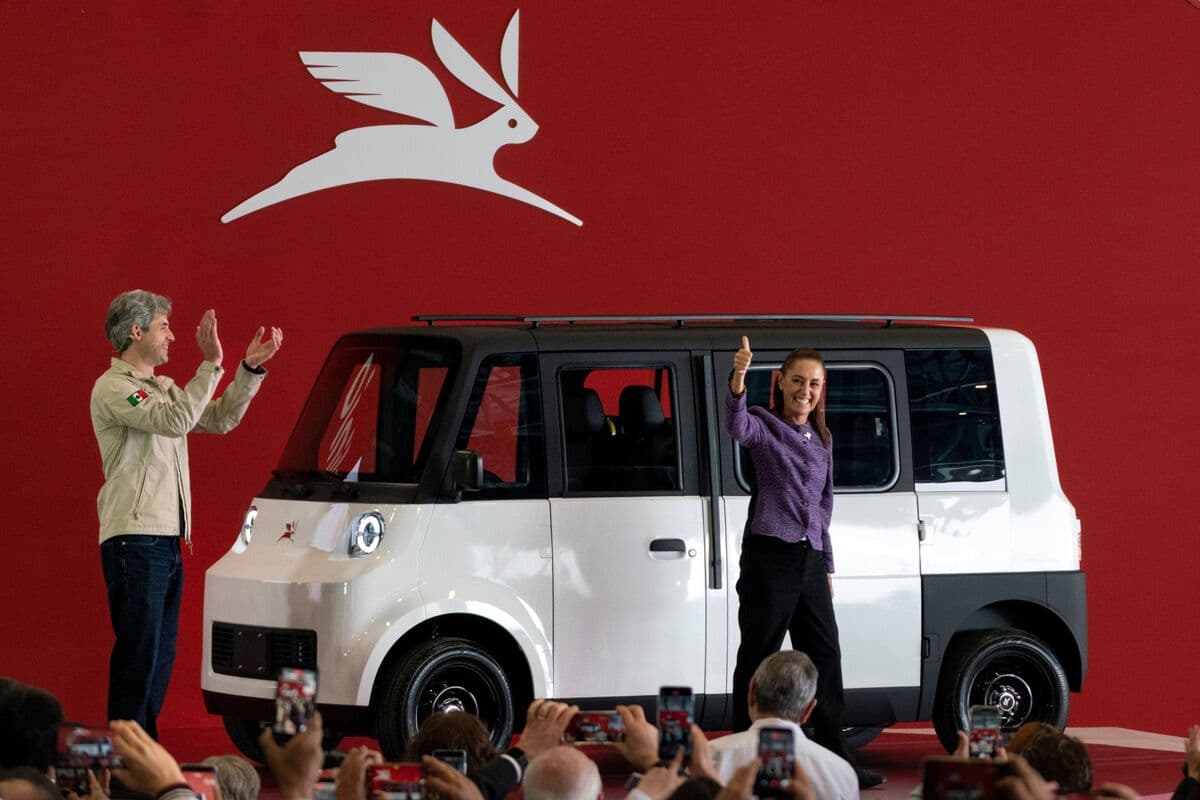 Sheinbaum Unveils Affordable EV Prototype Backed by Government
