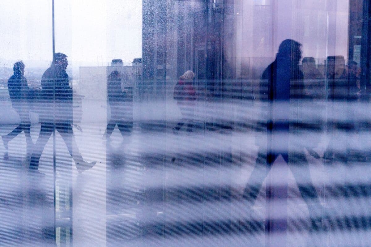 War Weighs on Global Growth With Inflation Worries Intensifying