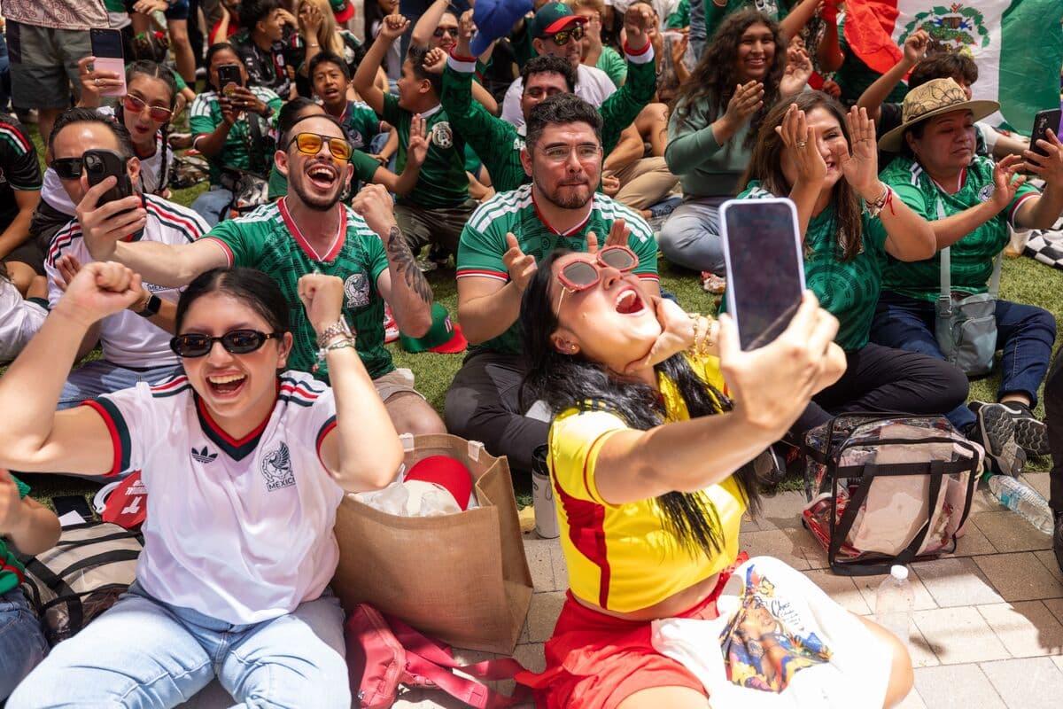 Google Search Gets AI Makeover, and the World Cup Comes to North America
