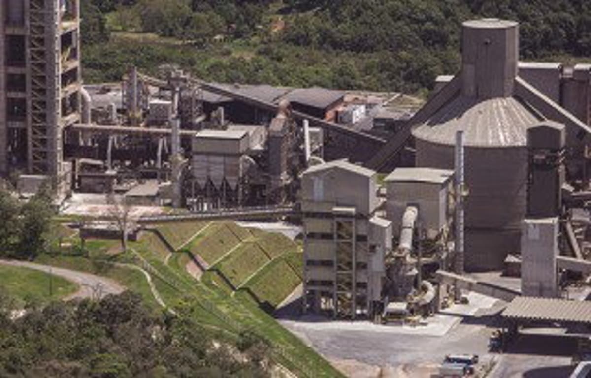 Brazil’s Cement Market Expands 9% in March