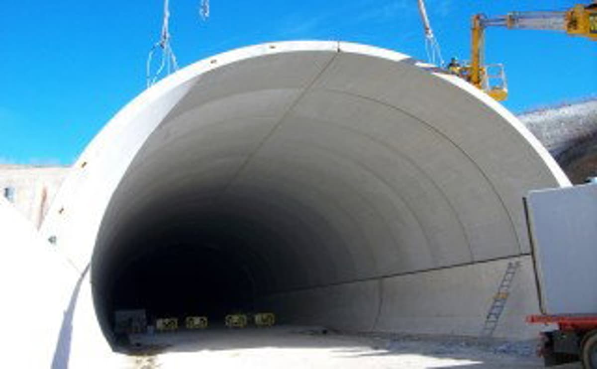 Spain's Precast Concrete Market Expands 8% in 2025