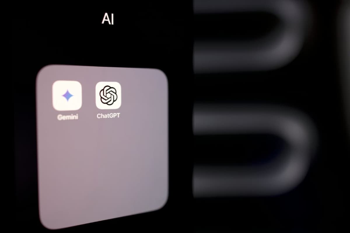 Google Tests a Tool That Lets You Move ChatGPT, Other AI Chats to Gemini