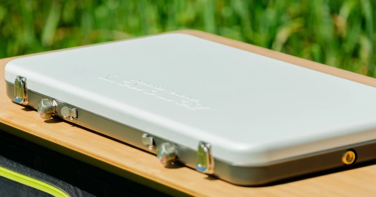 Razor-Slim Stealth Jet Camping Stove Fuses Portability with Power