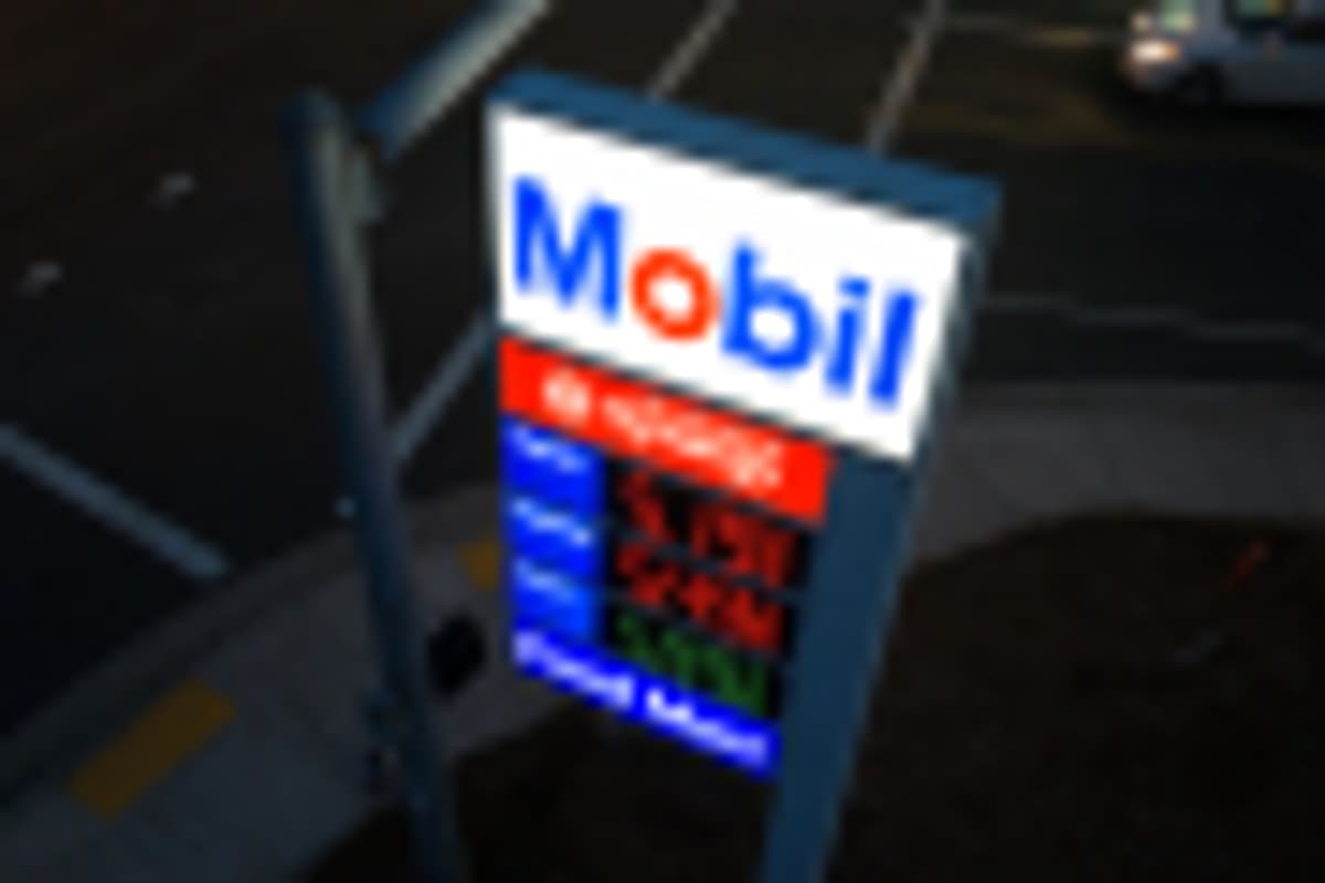 Big Oil Resists Push to Prioritize Output Growth