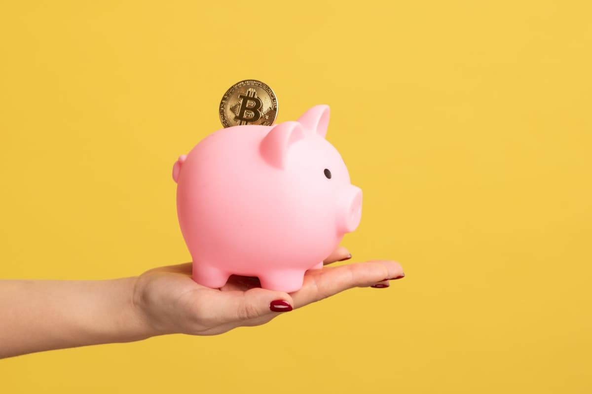 The 5 Best Crypto-Friendly Banks in 2026