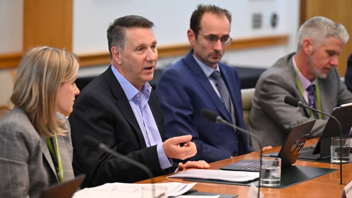 Commonwealth AI Usage Disclosures Found Sorely Wanting