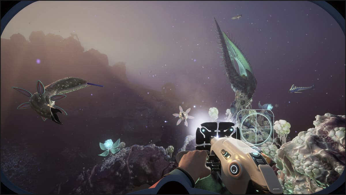 Subnautica 2 Mod Makes Creatures Killable, Despite Its Devs' Desire to Convince Players to "Use Non-Violent and More Creative Solutions"