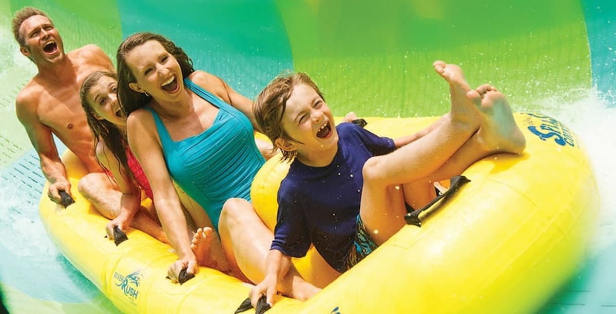 Dollywood’s Splash Country Adds Neon Nights, Upgraded Cabanas, and New Food (2026)