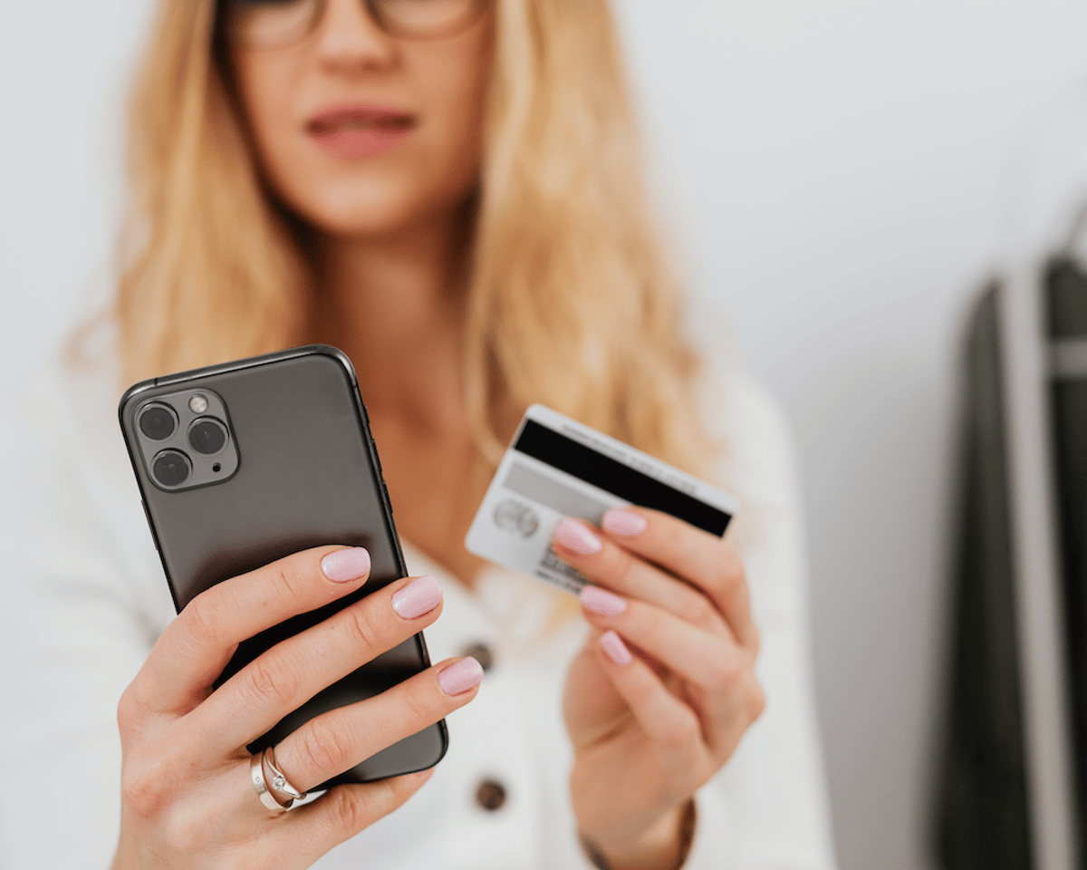 Amex Blue Cash Everyday® Card Review: Earn Up to 3% Cash Back in Key Categories With No Annual Fee